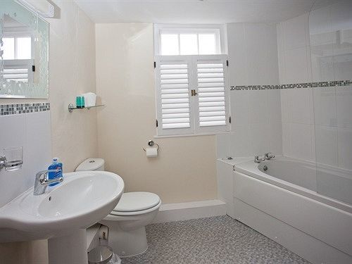 The Tradesmans Arms Bed & Breakfast Kingsbridge  Luaran gambar